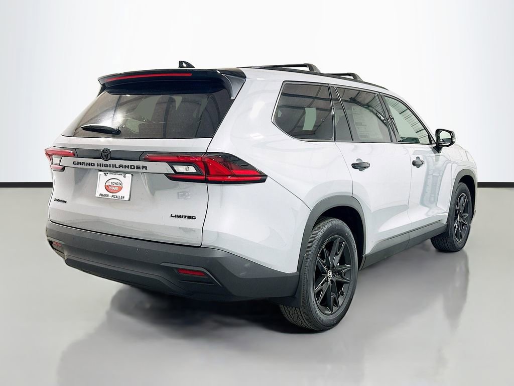 New 2026 Toyota Grand Highlander Nightshade Edition AWD/4WD image 4