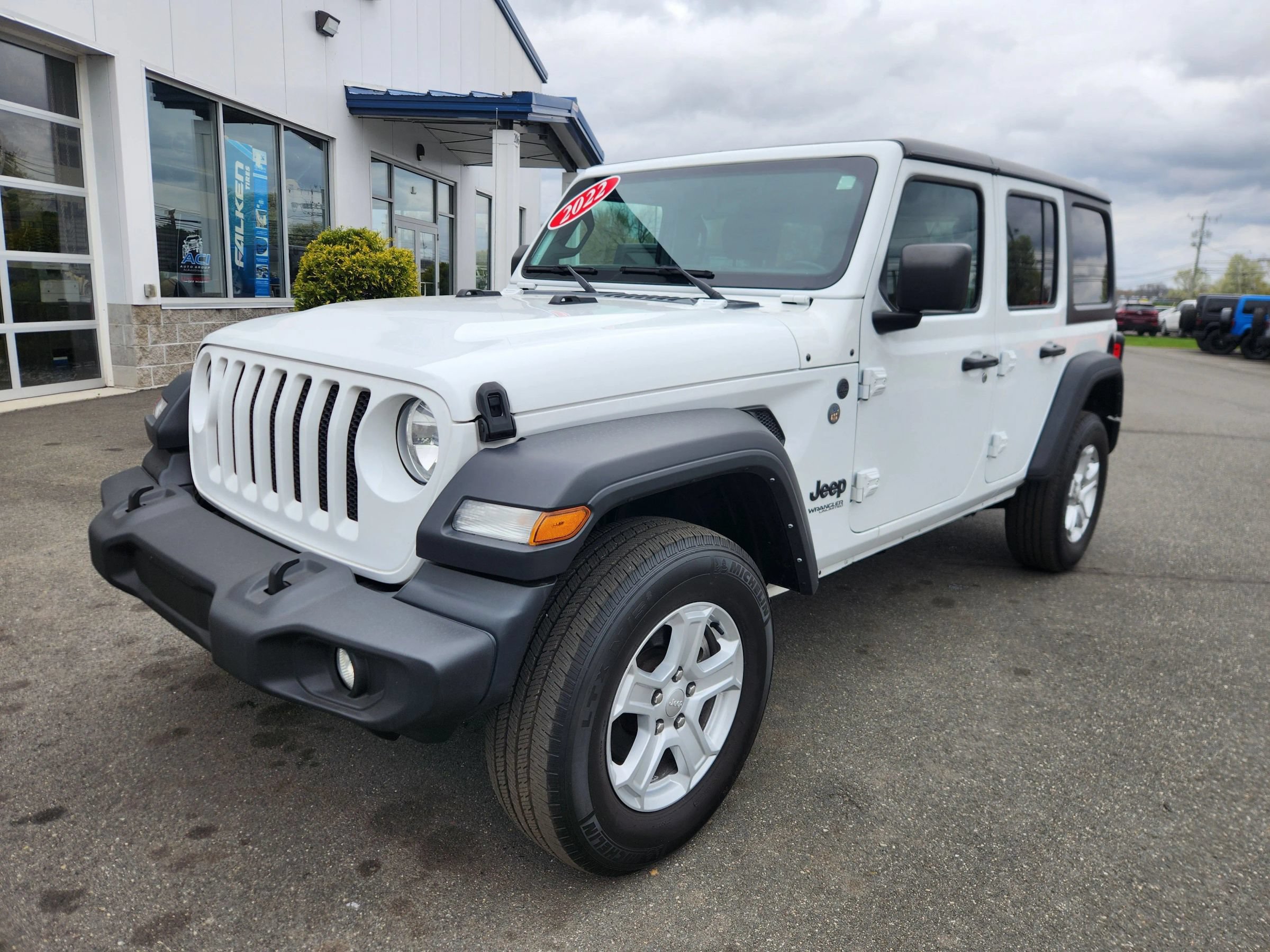 Used 2022 Jeep Wrangler Unlimited Sport AWD/4WD image 6