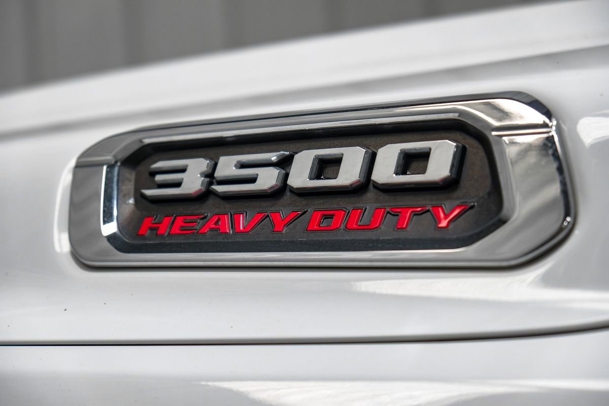 Used 2019 RAM 3500 Tradesman w/ Chrome Appearance Group AWD/4WD image 50