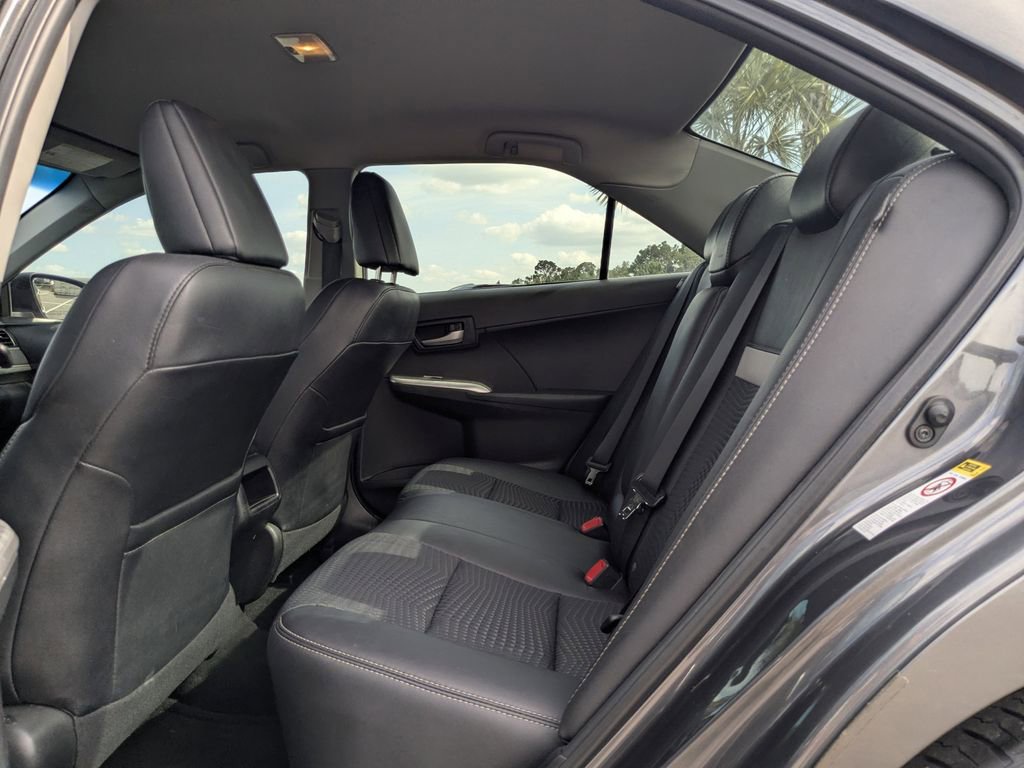 Used 2013 Toyota Camry SE FWD image 15