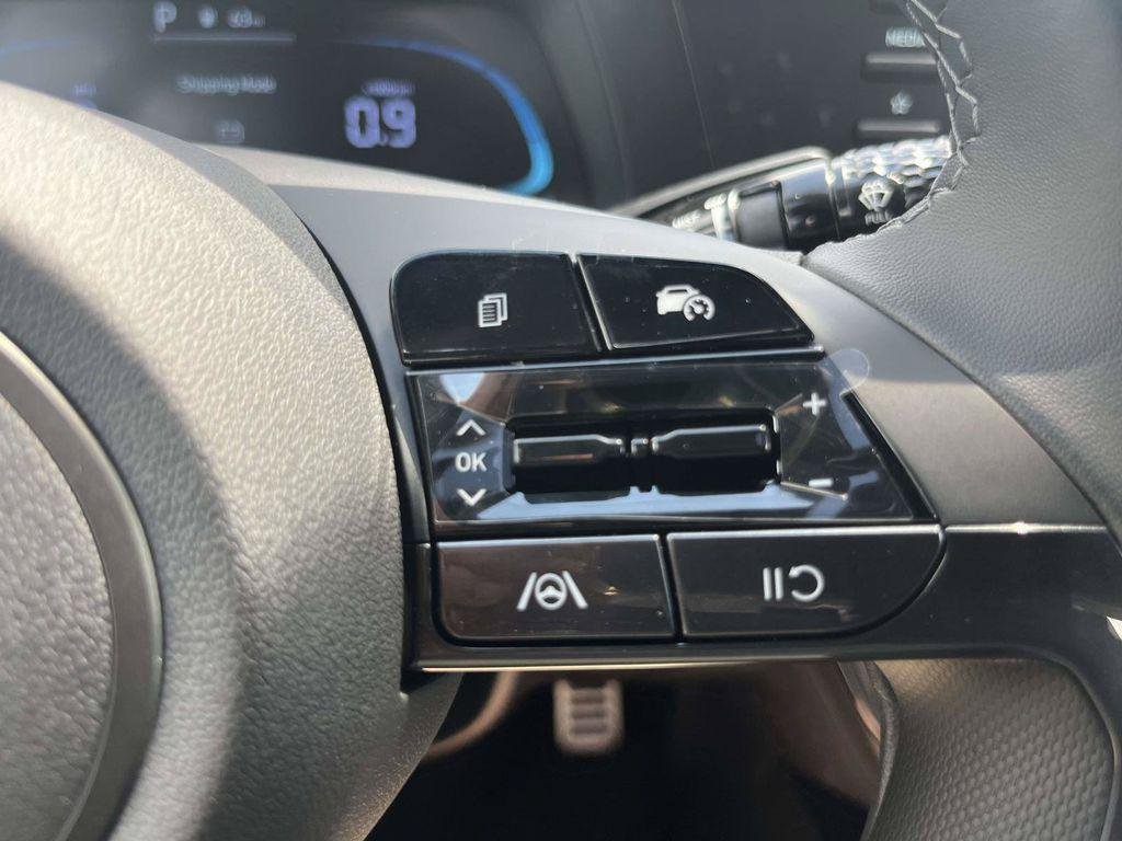 New 2026 Hyundai Elantra SEL Sport FWD image 47