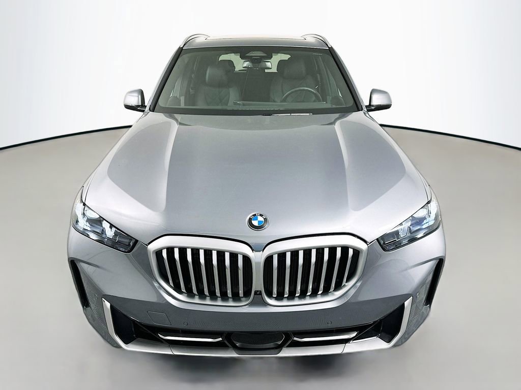 Certified 2024 BMW X5 xDrive40i w/ Parking Assistance Package image 2
