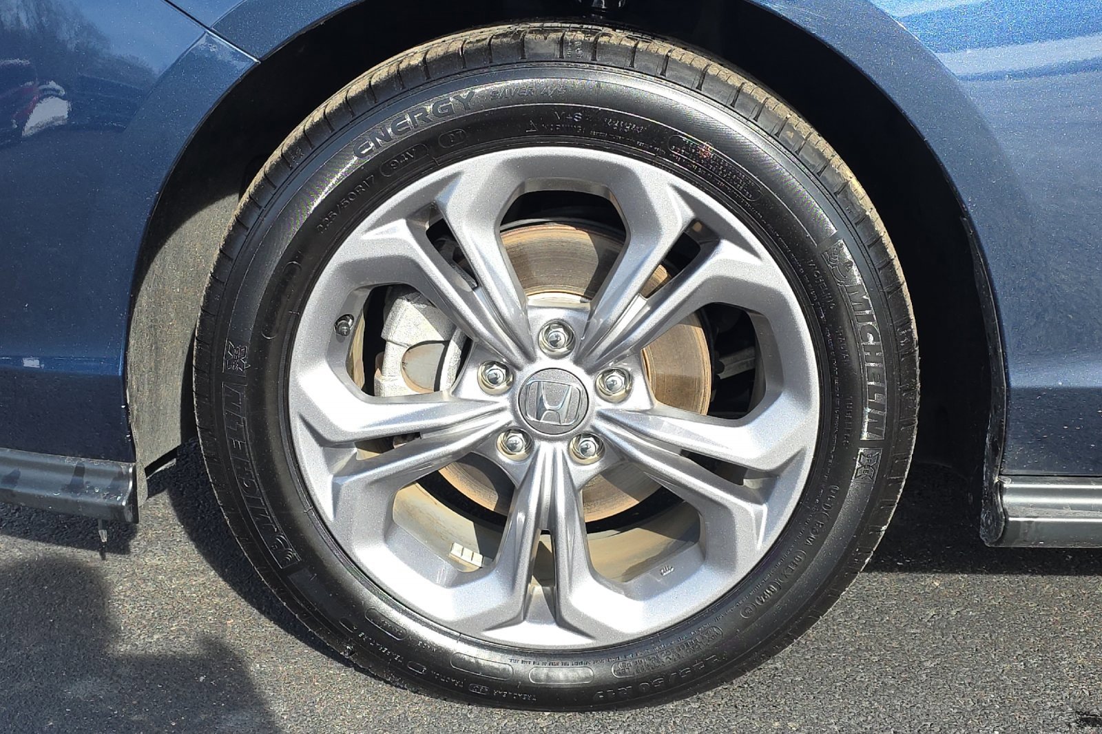 Used 2024 Honda Accord EX image 25