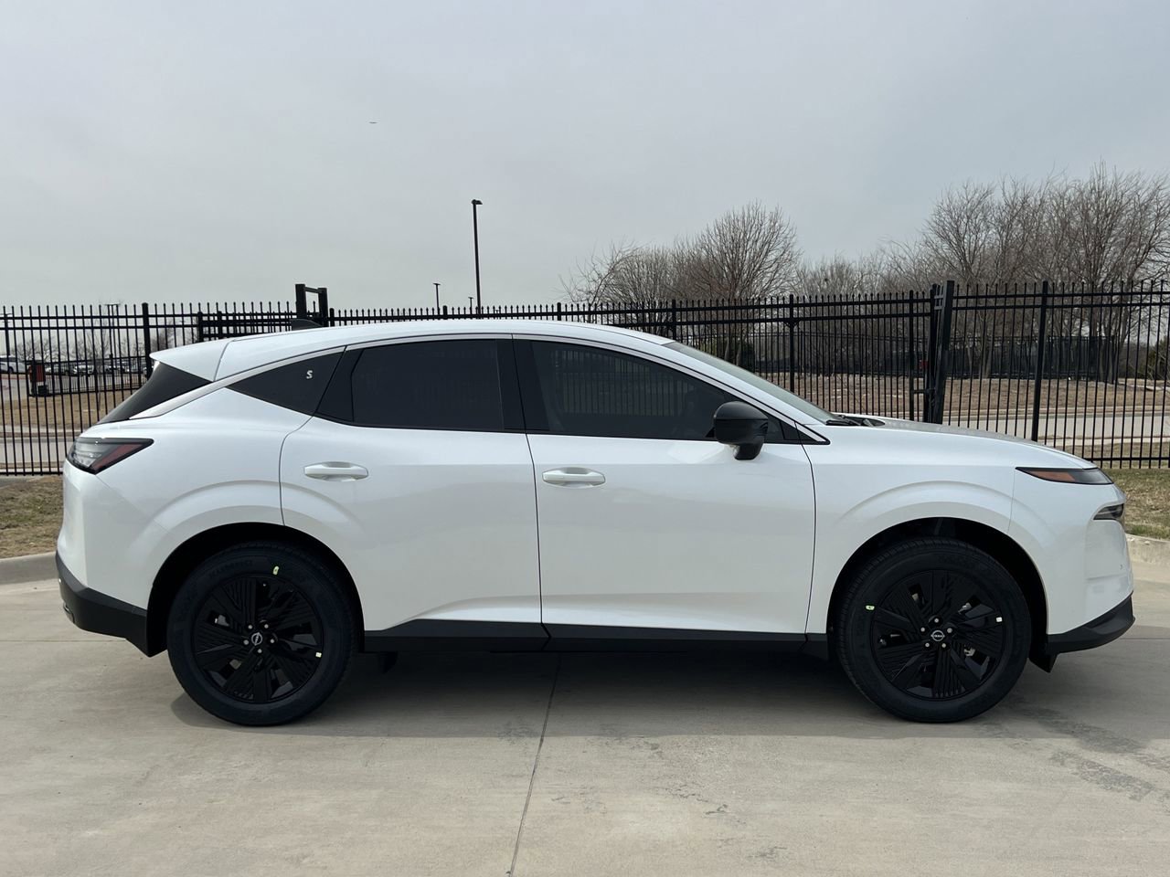 New 2026 Nissan Murano SV image 3