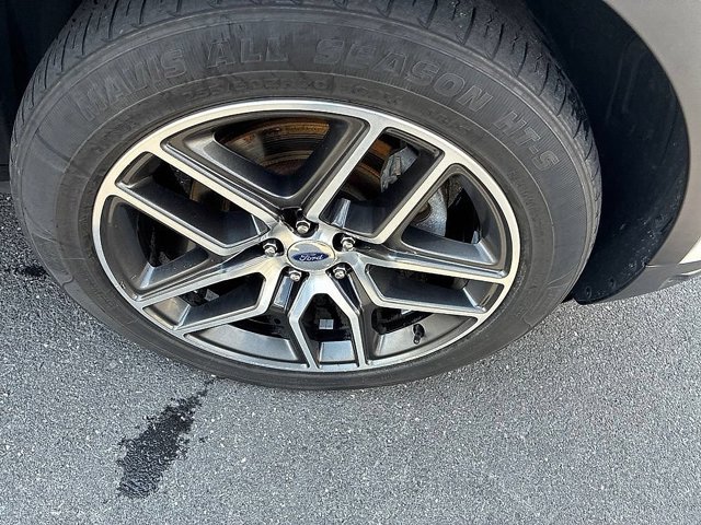Used 2018 Ford Explorer Sport AWD/4WD image 21