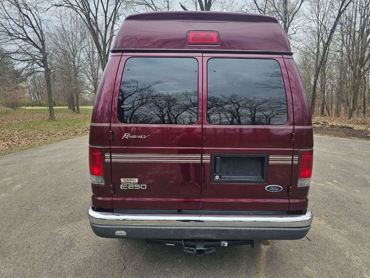 Used 2004 Ford E-250 and Econoline 250 image 7