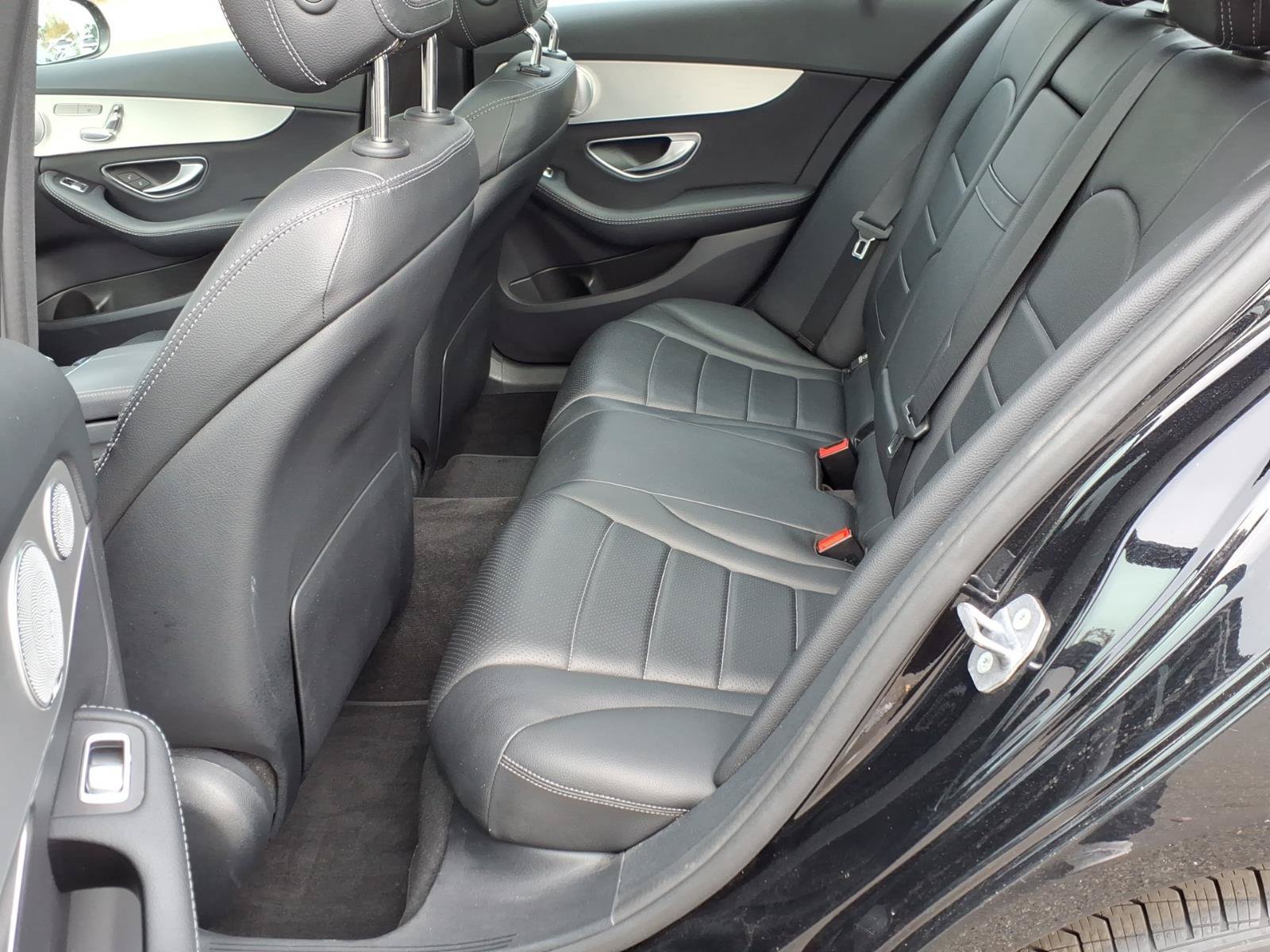 Used 2018 Mercedes-Benz C 300 4MATIC Sedan image 13