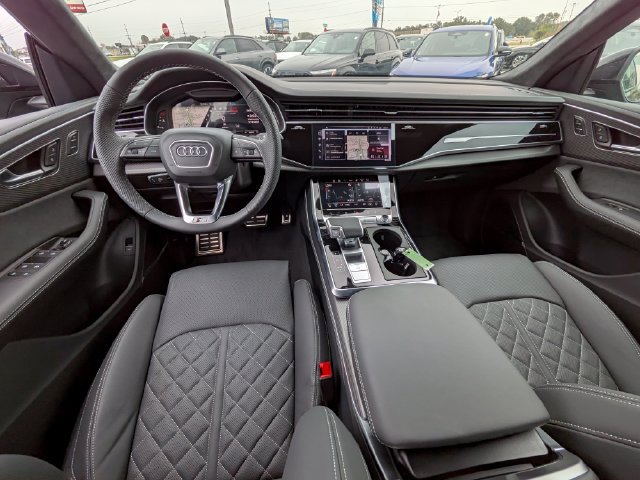 New 2027 Audi SQ8 Prestige AWD/4WD image 7