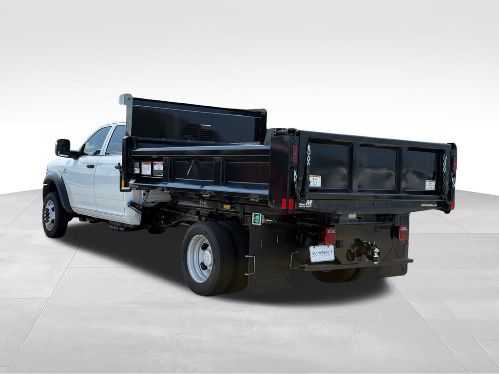 New 2026 RAM 5500 Tradesman w/ Chrome Appearance Group AWD/4WD image 3