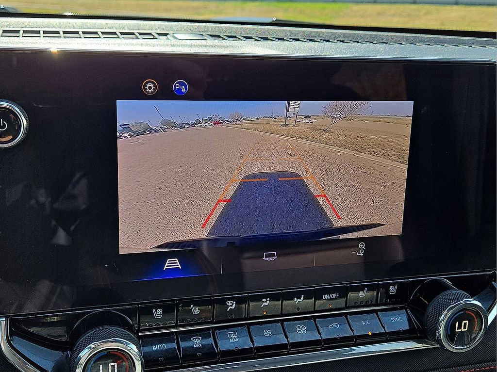 Used 2023 Chevrolet Colorado Z71 w/ Z71 Convenience Package 2 image 24