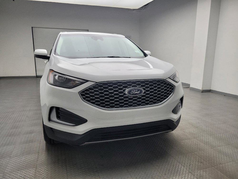 Used 2024 Ford Edge SEL image 14