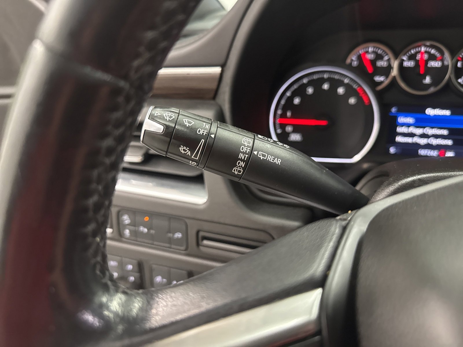 Used 2021 Chevrolet Tahoe Z71 w/ Rear Media and Nav Package image 16