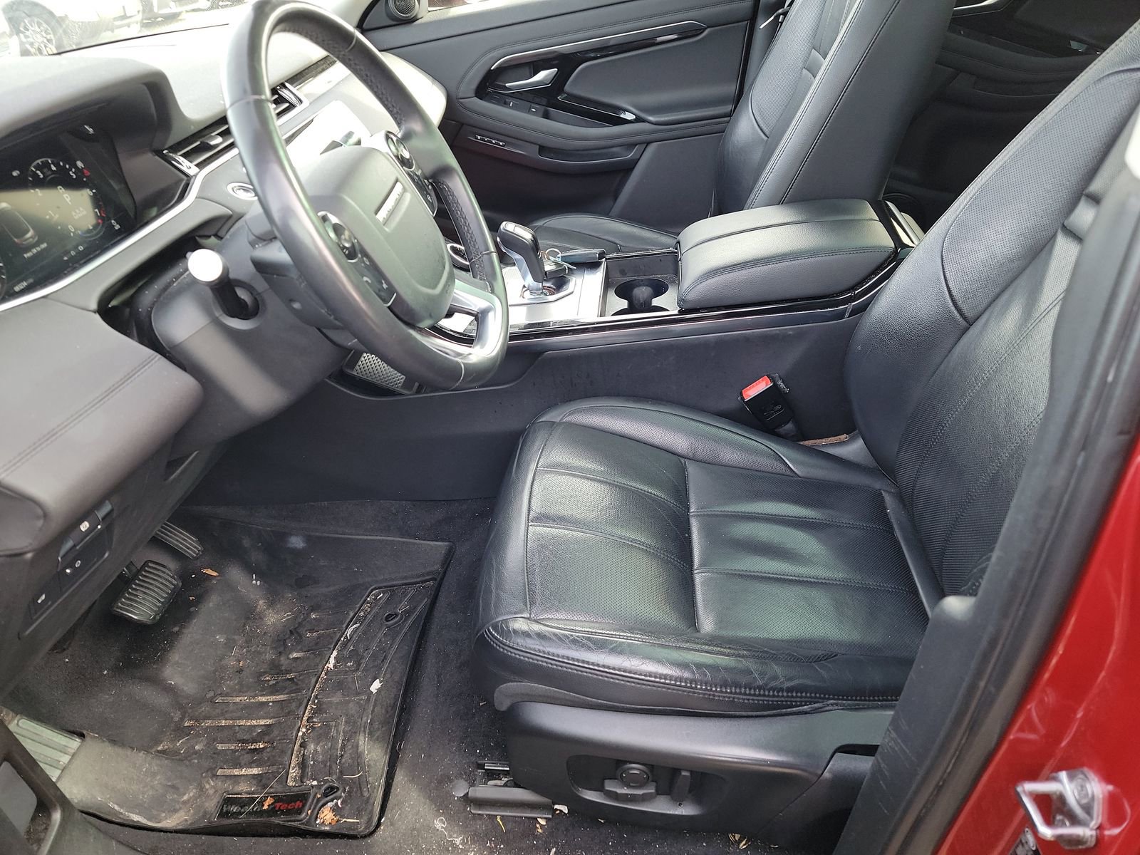 Used 2020 Land Rover Range Rover Evoque SE image 13