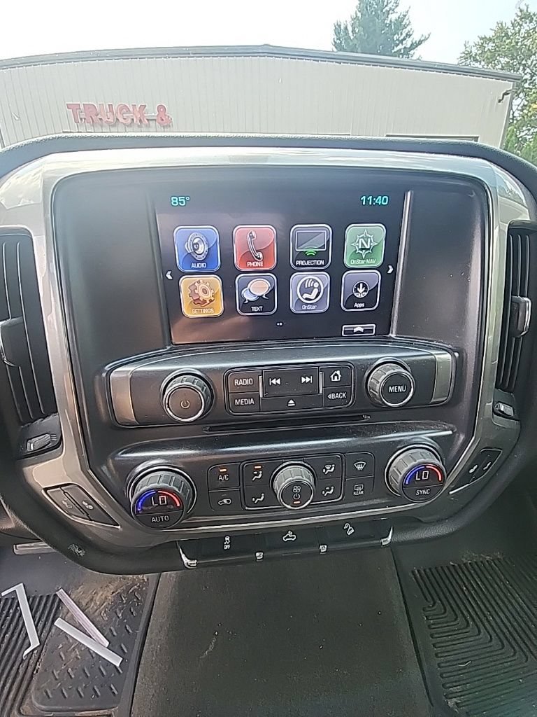 Used 2018 Chevrolet Silverado 1500 LT w/ All Star Edition AWD/4WD image 16