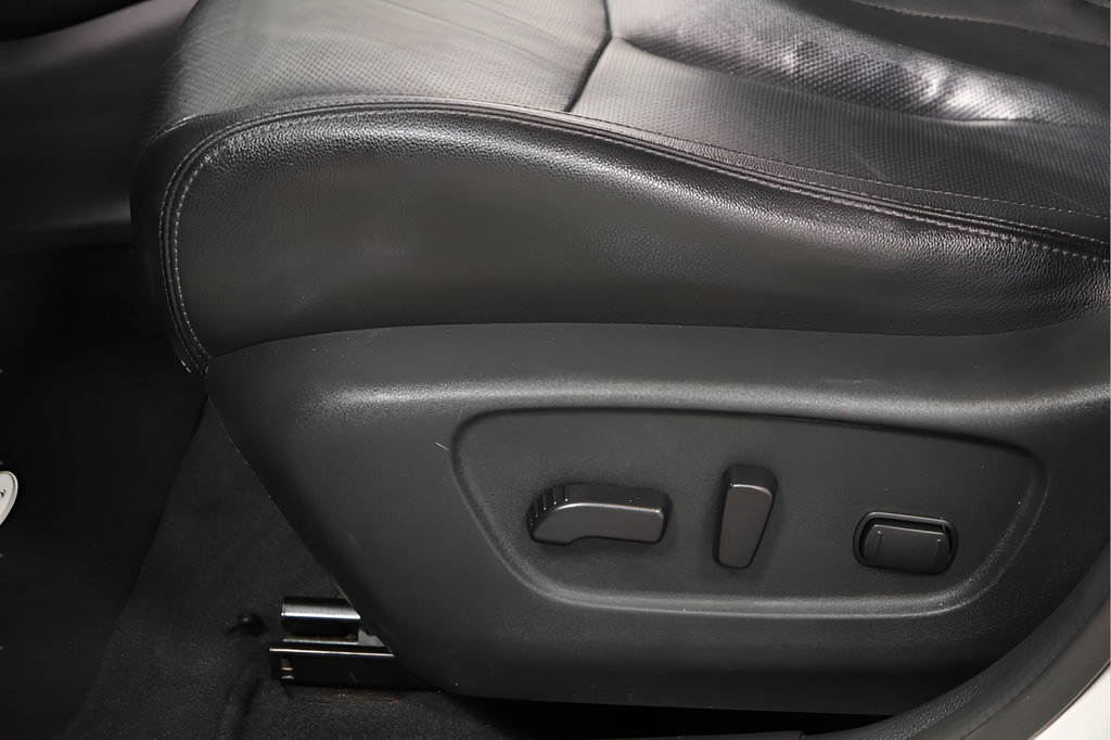 Used 2018 Nissan Rogue SL AWD/4WD image 20