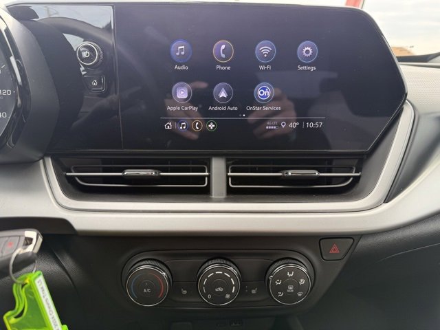 Used 2024 Chevrolet Trax LS w/ LS Convenience Package image 18