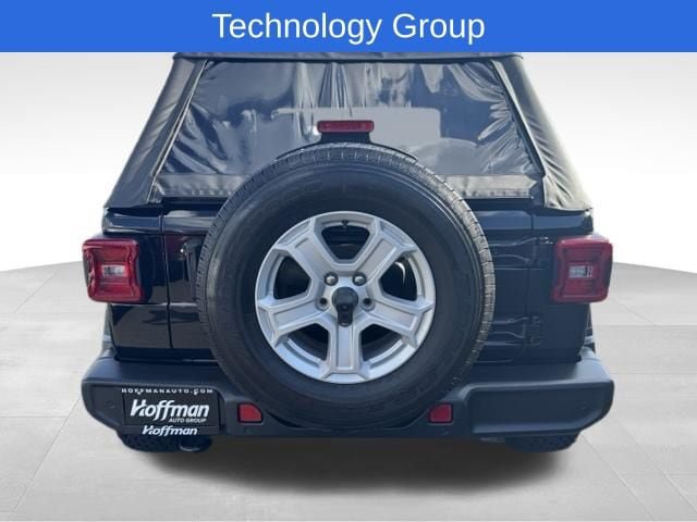 Used 2021 Jeep Wrangler Unlimited Sport AWD/4WD image 4