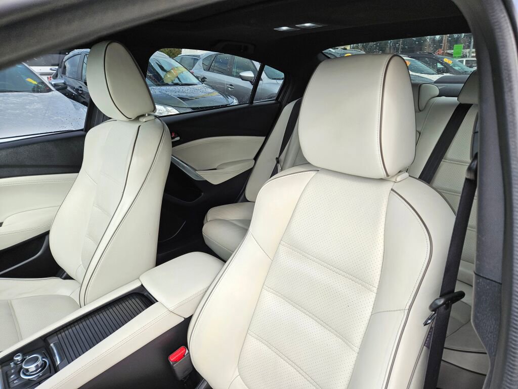 Used 2017 MAZDA MAZDA6 Grand Touring image 11