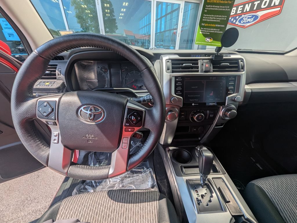 Used 2023 Toyota 4Runner SR5 AWD/4WD image 16