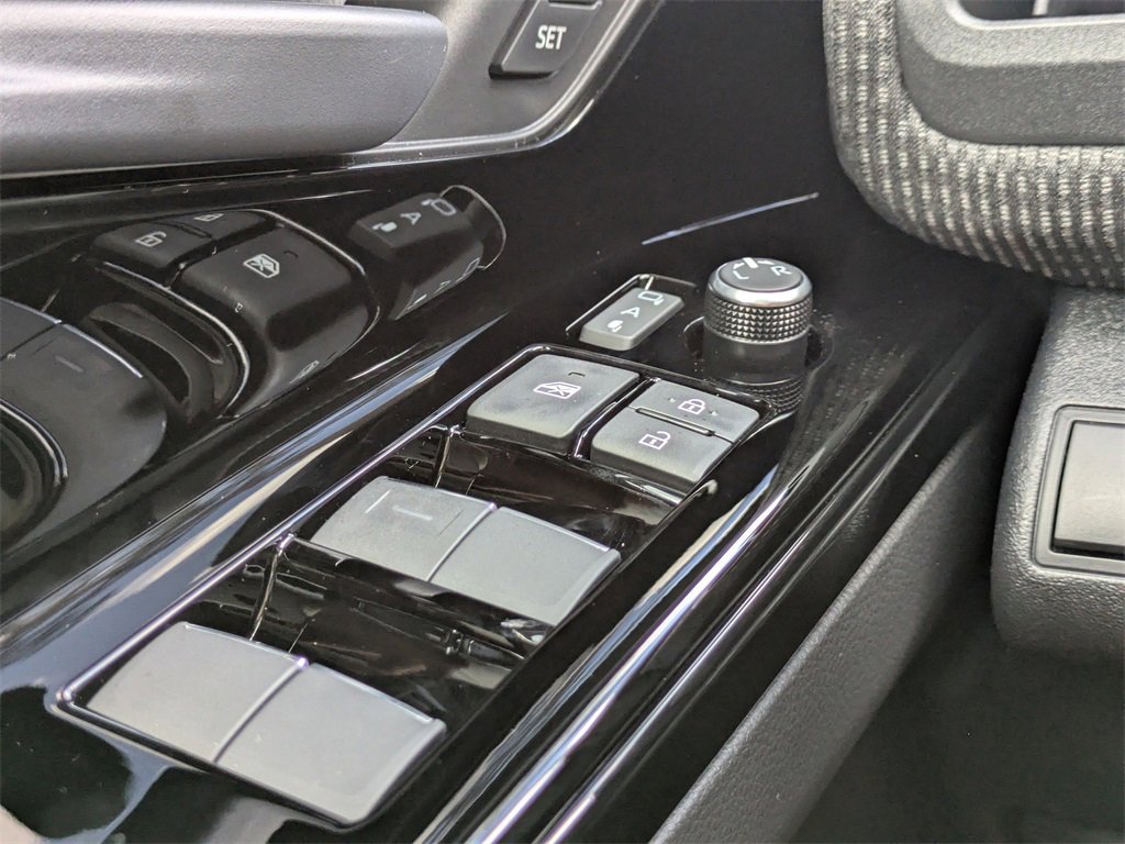 New 2025 Subaru Solterra Touring image 29