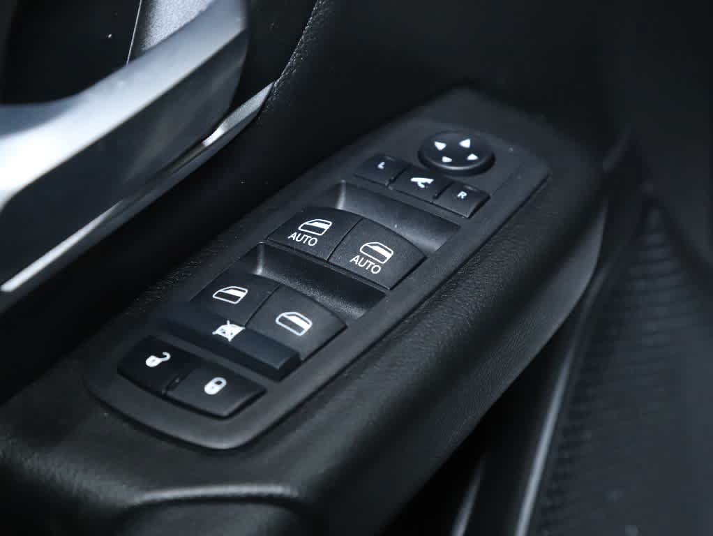 Used 2023 RAM 1500 Big Horn AWD/4WD image 16