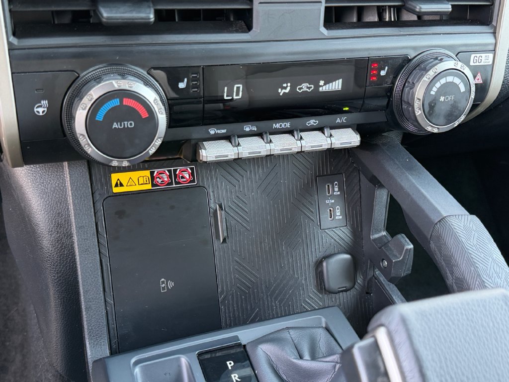 Certified 2024 Toyota Tacoma SR5 AWD/4WD image 23