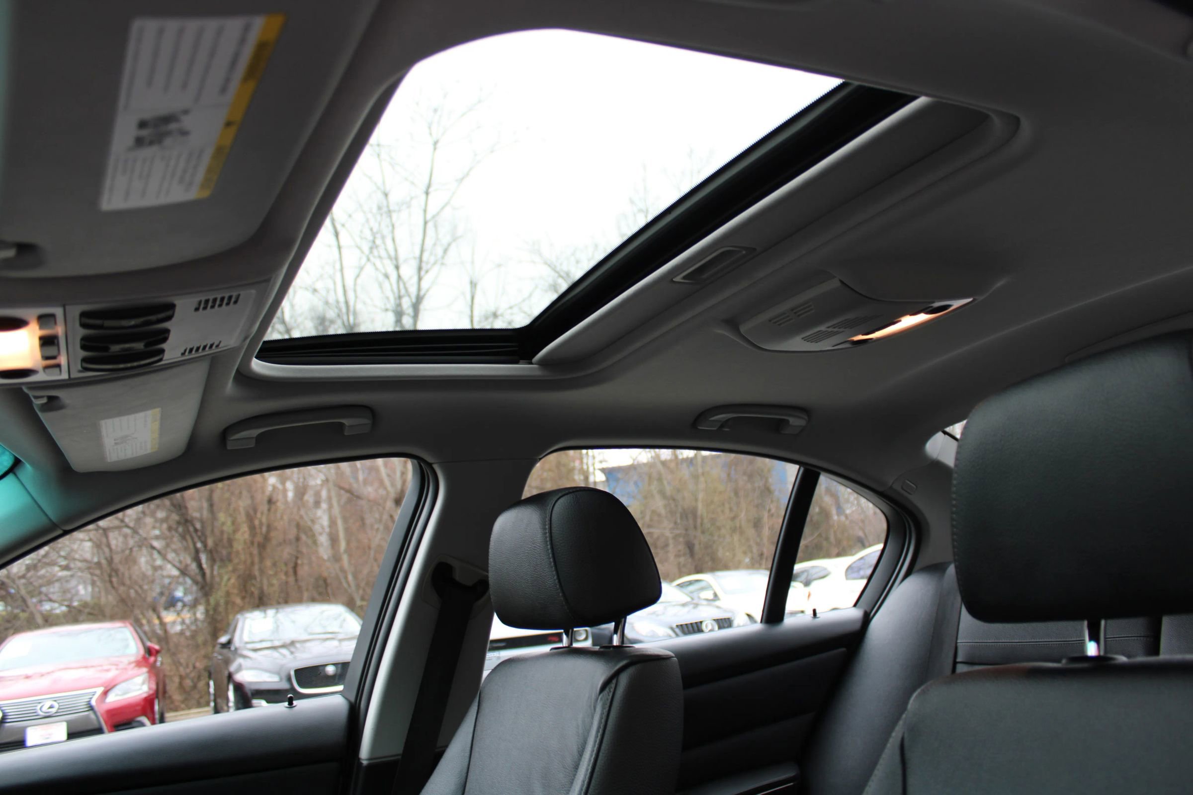 Used 2011 BMW 328i xDrive Sedan w/ Premium Pkg image 24