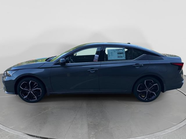 New 2026 Nissan Altima 2.5 SR FWD image 7