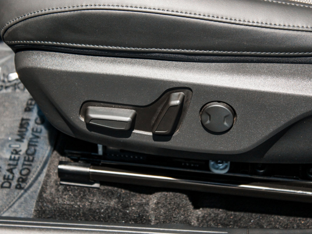 Used 2023 Kia Niro Wind w/ Wind Preserve Package FWD image 10
