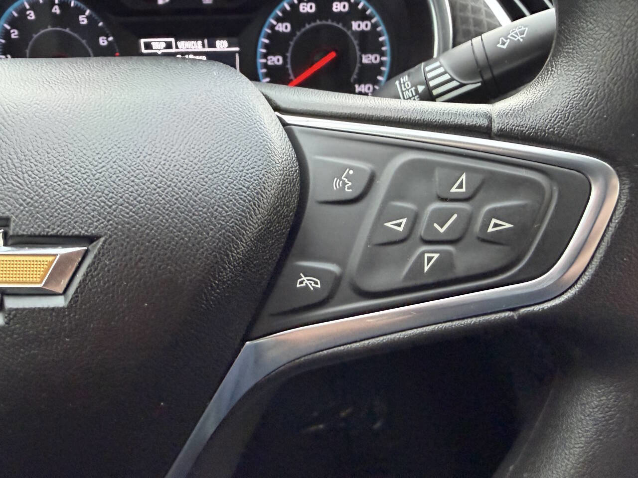 Used 2017 Chevrolet Malibu LT FWD image 20