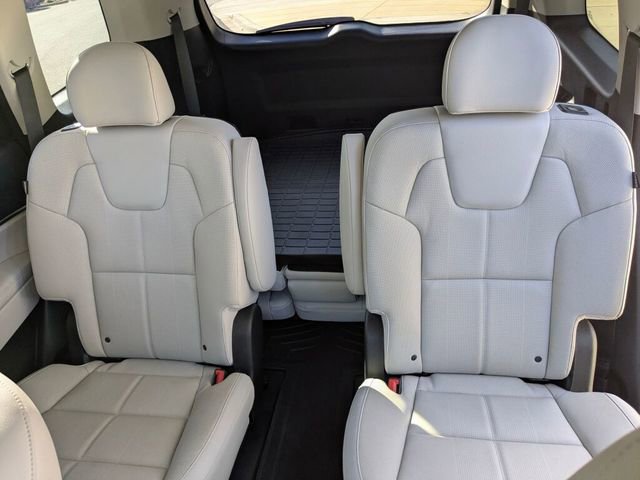 Used 2024 Kia Telluride SX w/ Towing Package image 29