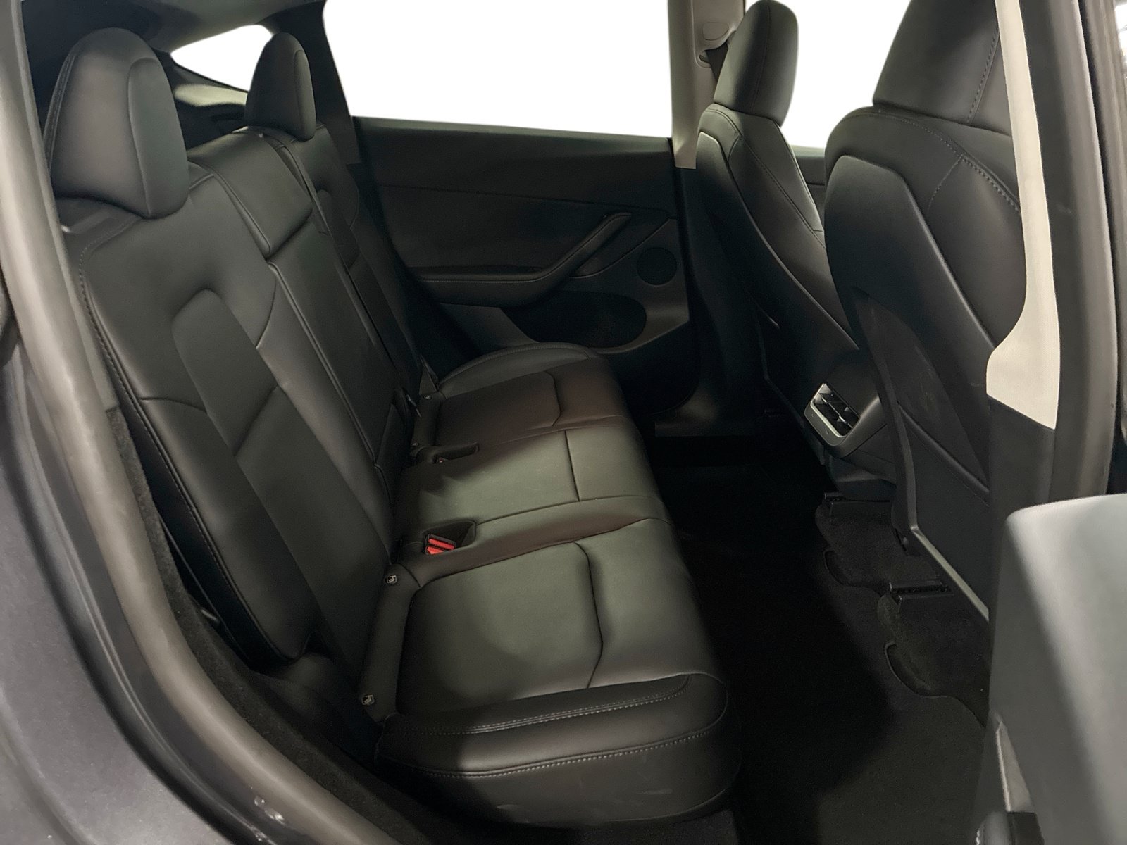 Certified 2023 Tesla Model Y Long Range AWD/4WD image 11