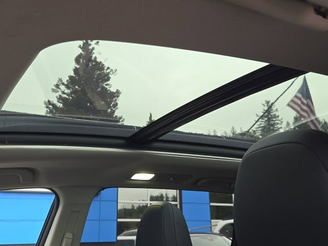 Used 2023 Subaru Ascent Touring image 17