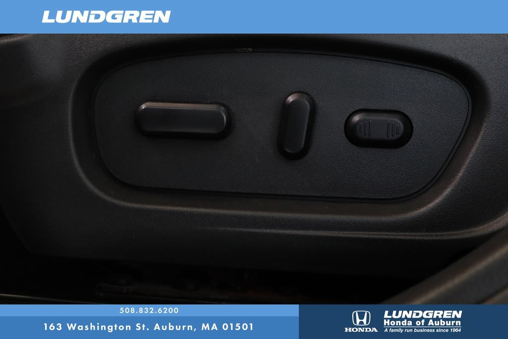 Used 2011 Ford Taurus Limited w/ 302A Rapid Spec Order Code FWD image 12