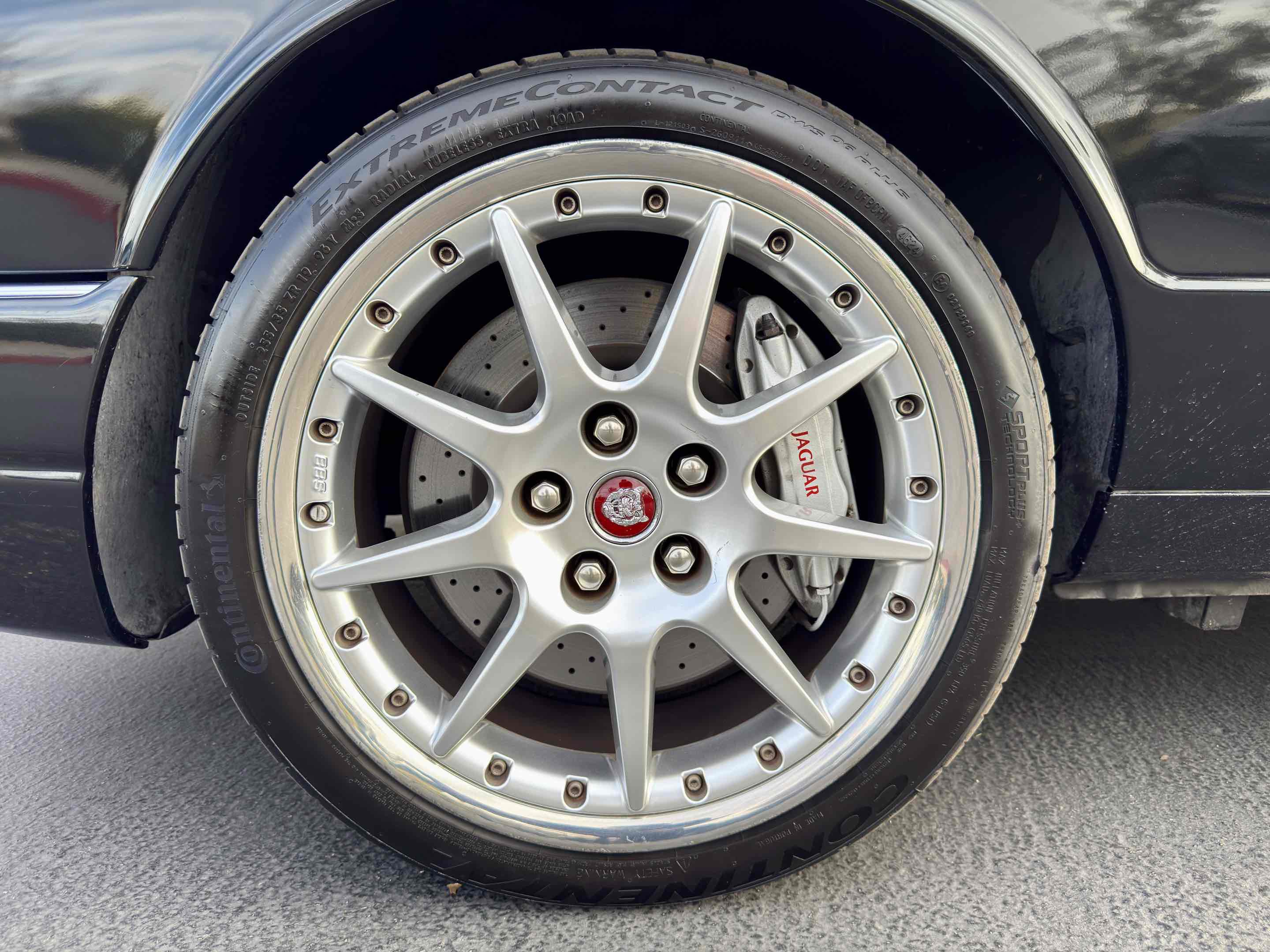 Used 2002 Jaguar XJ8 image 24