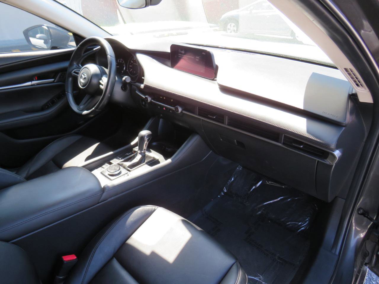 Used 2021 MAZDA MAZDA3 s image 20