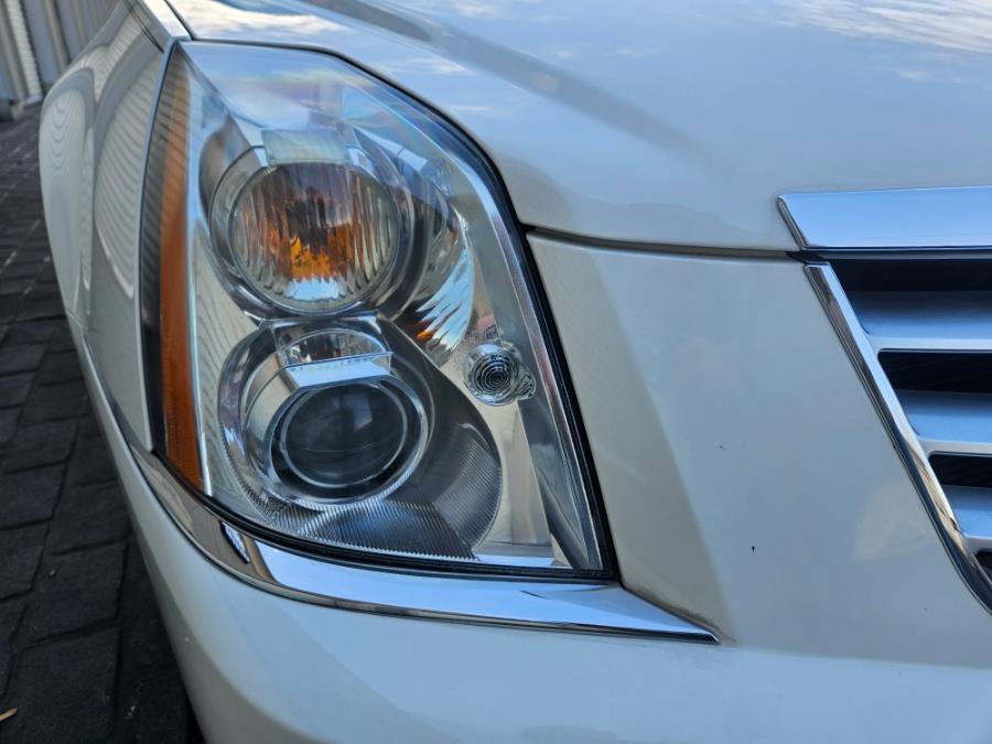 Used 2010 Cadillac DTS image 29