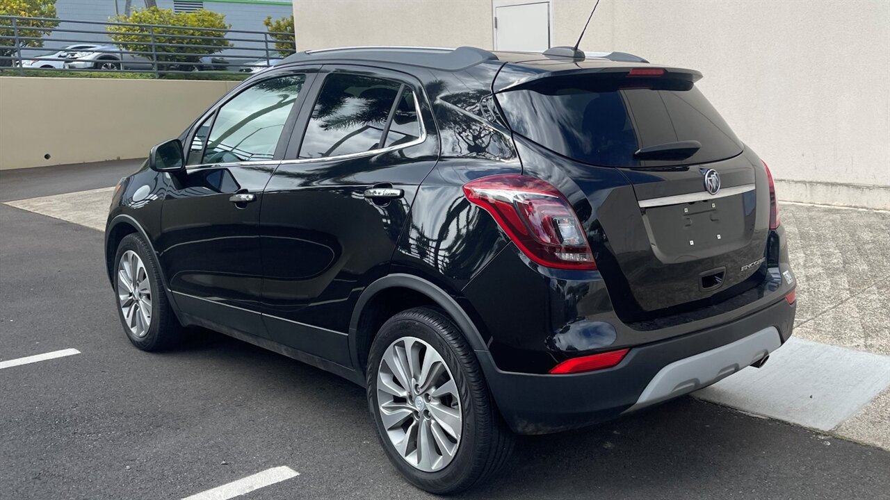 Used 2020 Buick Encore Preferred w/ Safety Package FWD image 3