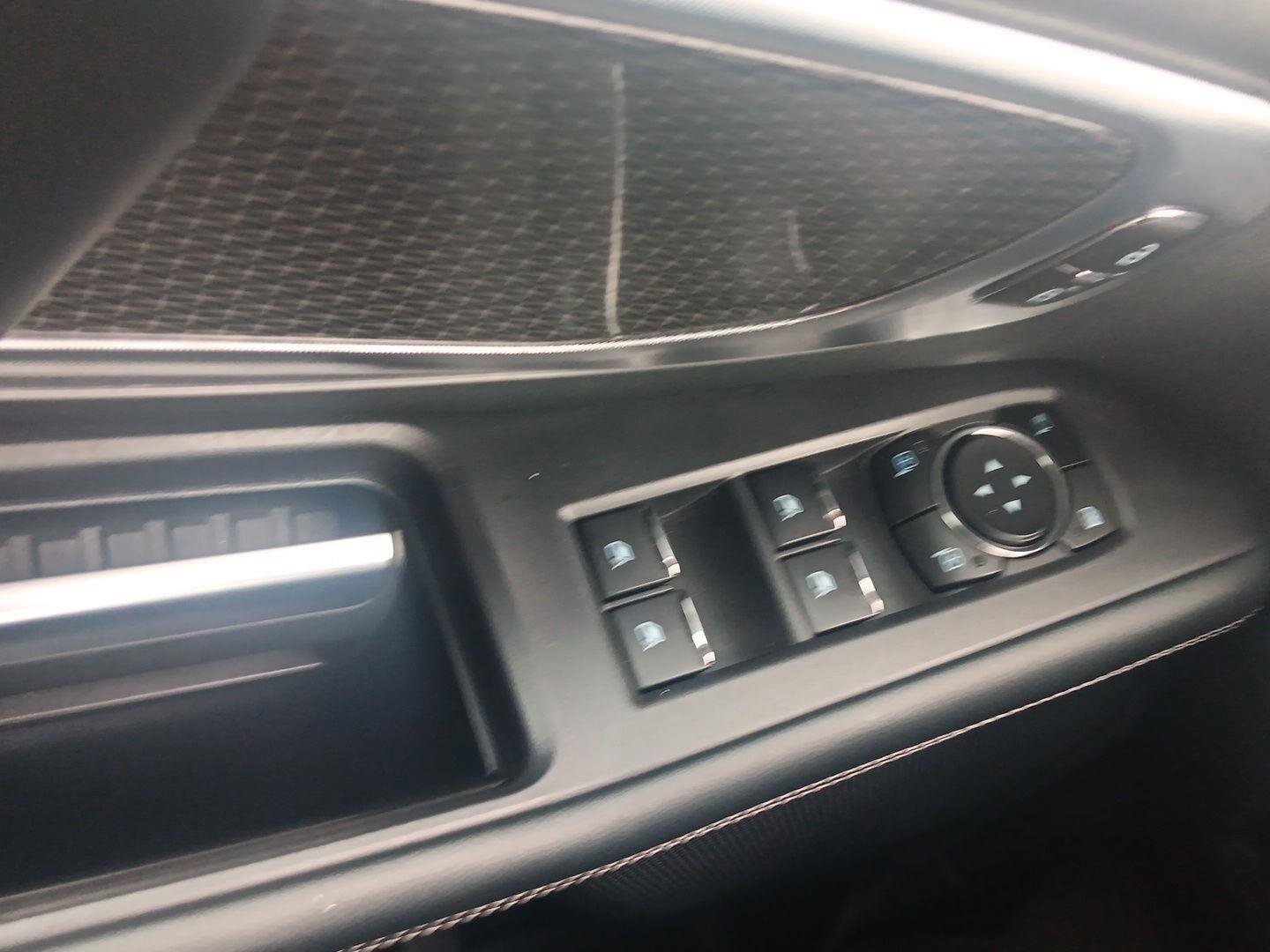 Used 2025 Ford Expedition Max Platinum w/ Stealth Performance Package AWD/4WD image 23