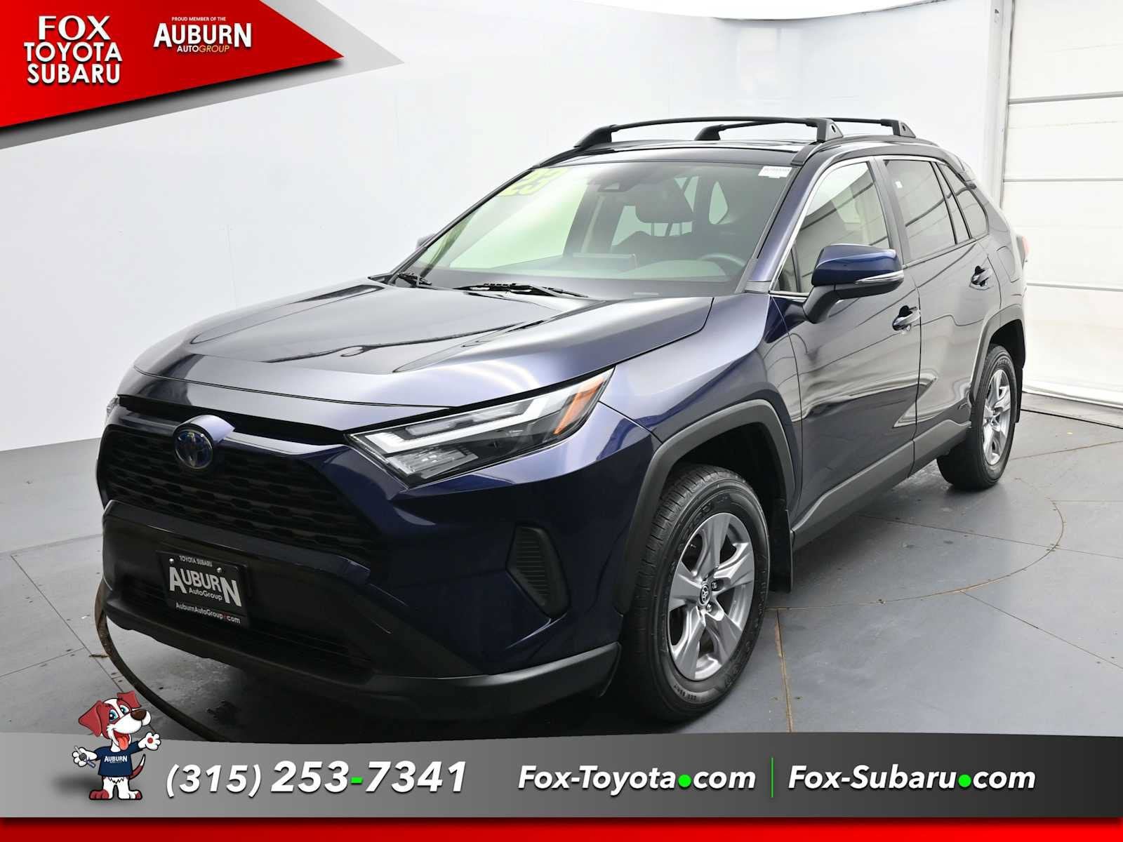 Used 2023 Toyota RAV4 XLE w/ Convenience Package AWD/4WD image 2