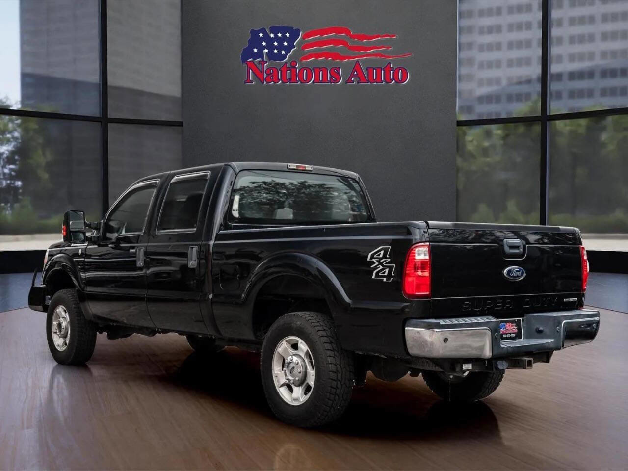 Used 2015 Ford F250 XLT w/ XLT Value Package image 3
