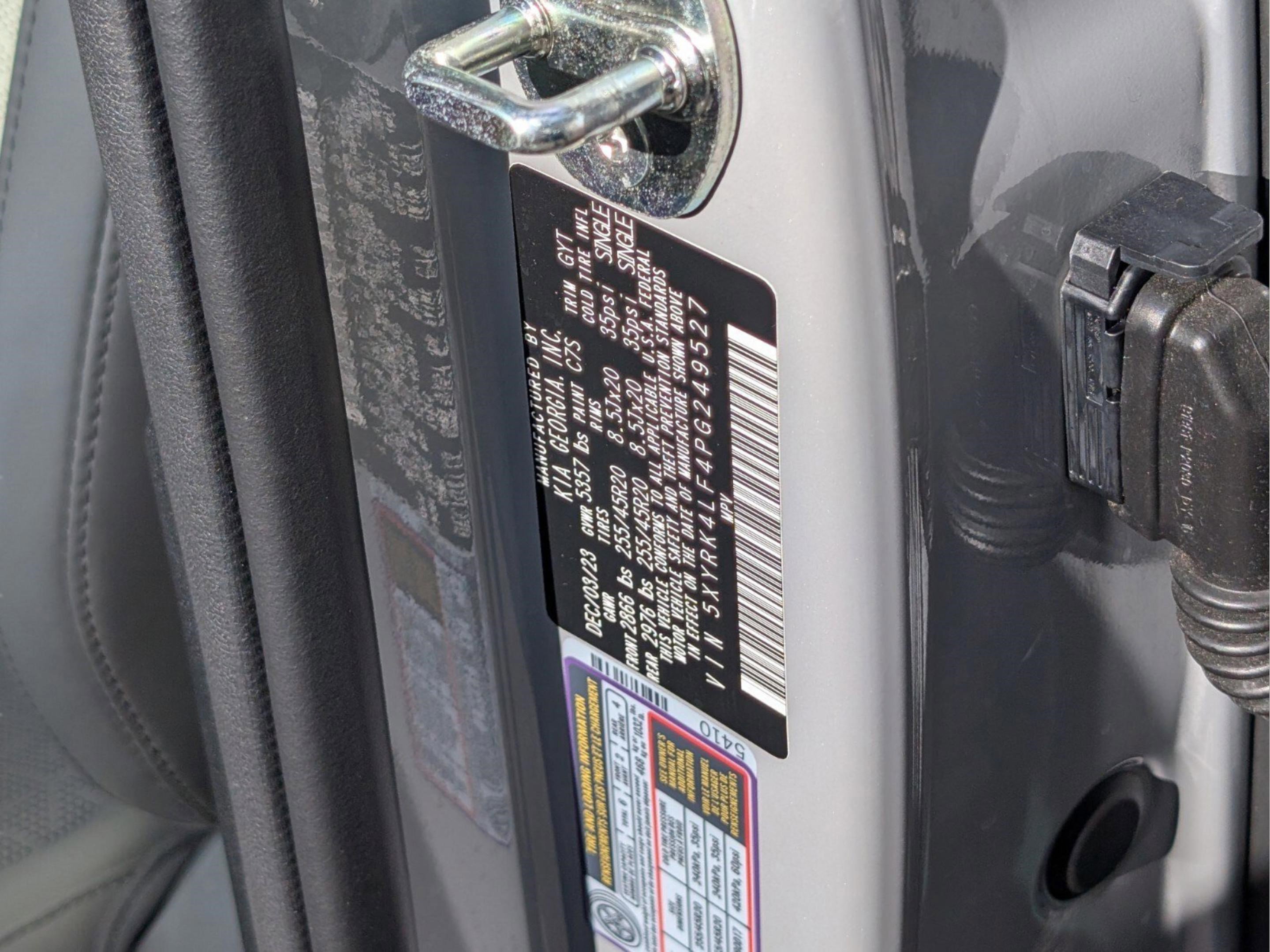 Used 2023 Kia Sorento SX image 33