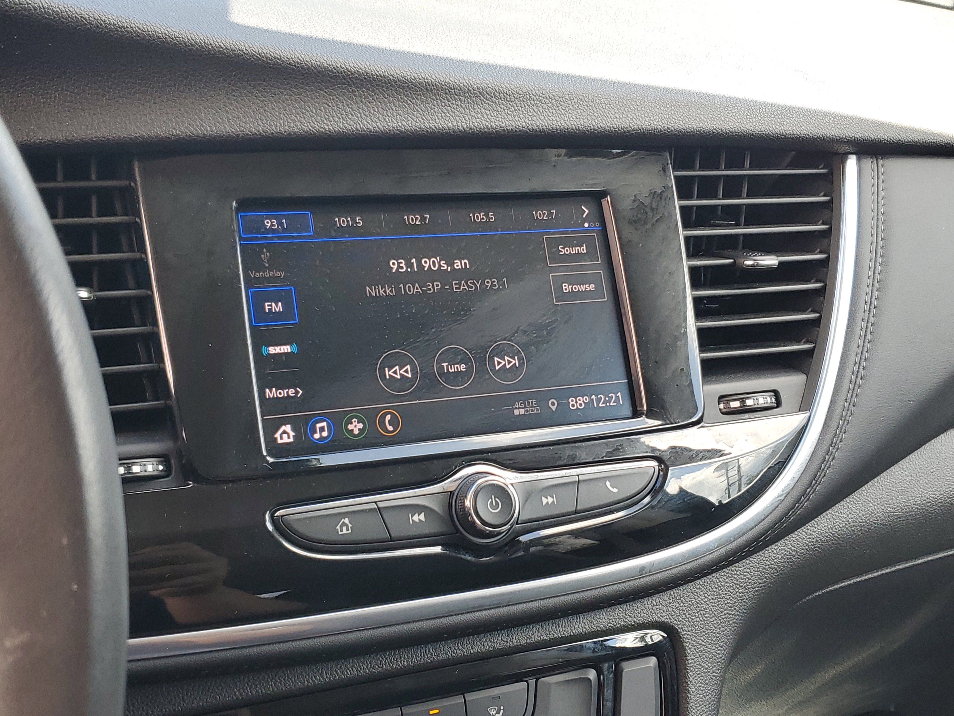 Used 2022 Buick Encore Preferred w/ Safety Package image 26