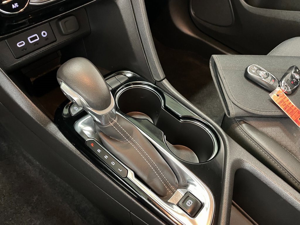 Used 2023 Buick Encore GX Select w/ Sport Touring Package image 30