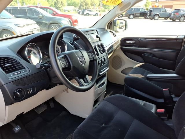 Used 2014 Dodge Grand Caravan SE w/ Quick Order Package 29E SE FWD image 11