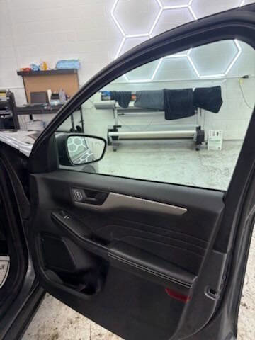 Used 2022 Ford Escape SE image 21