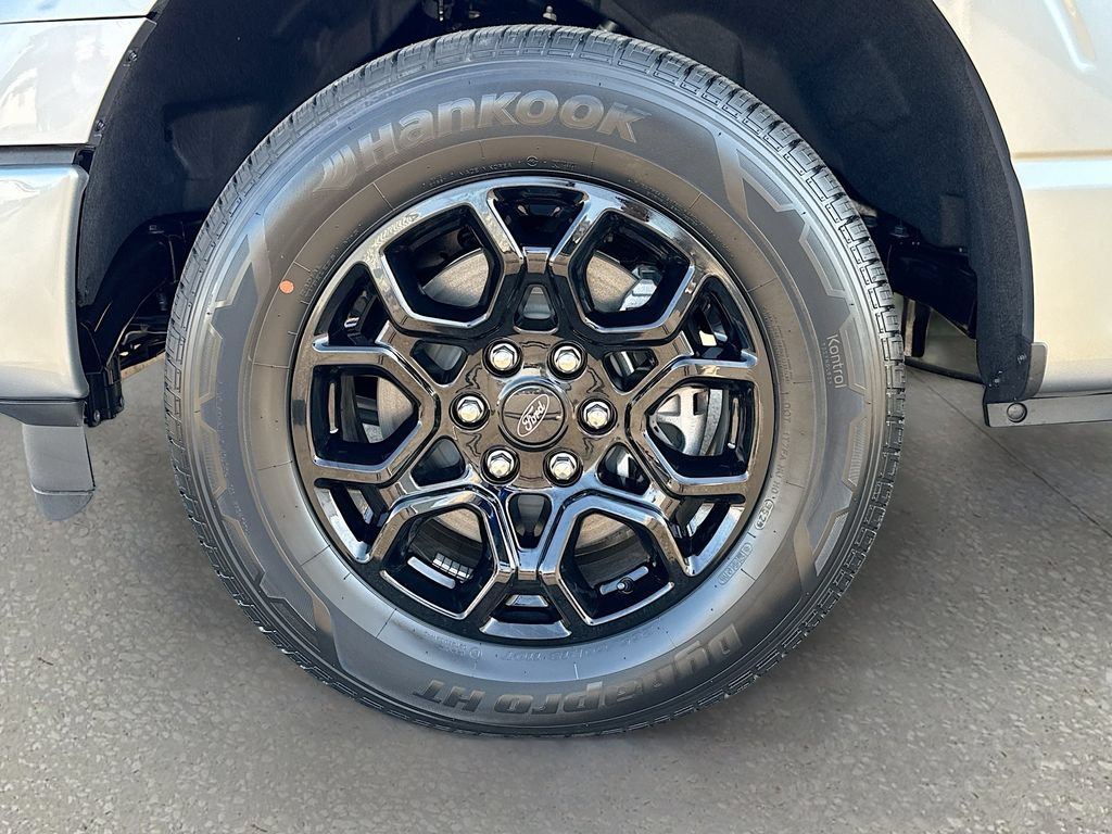 Used 2026 Ford F150 XLT w/ XLT Black Appearance Package RWD image 30