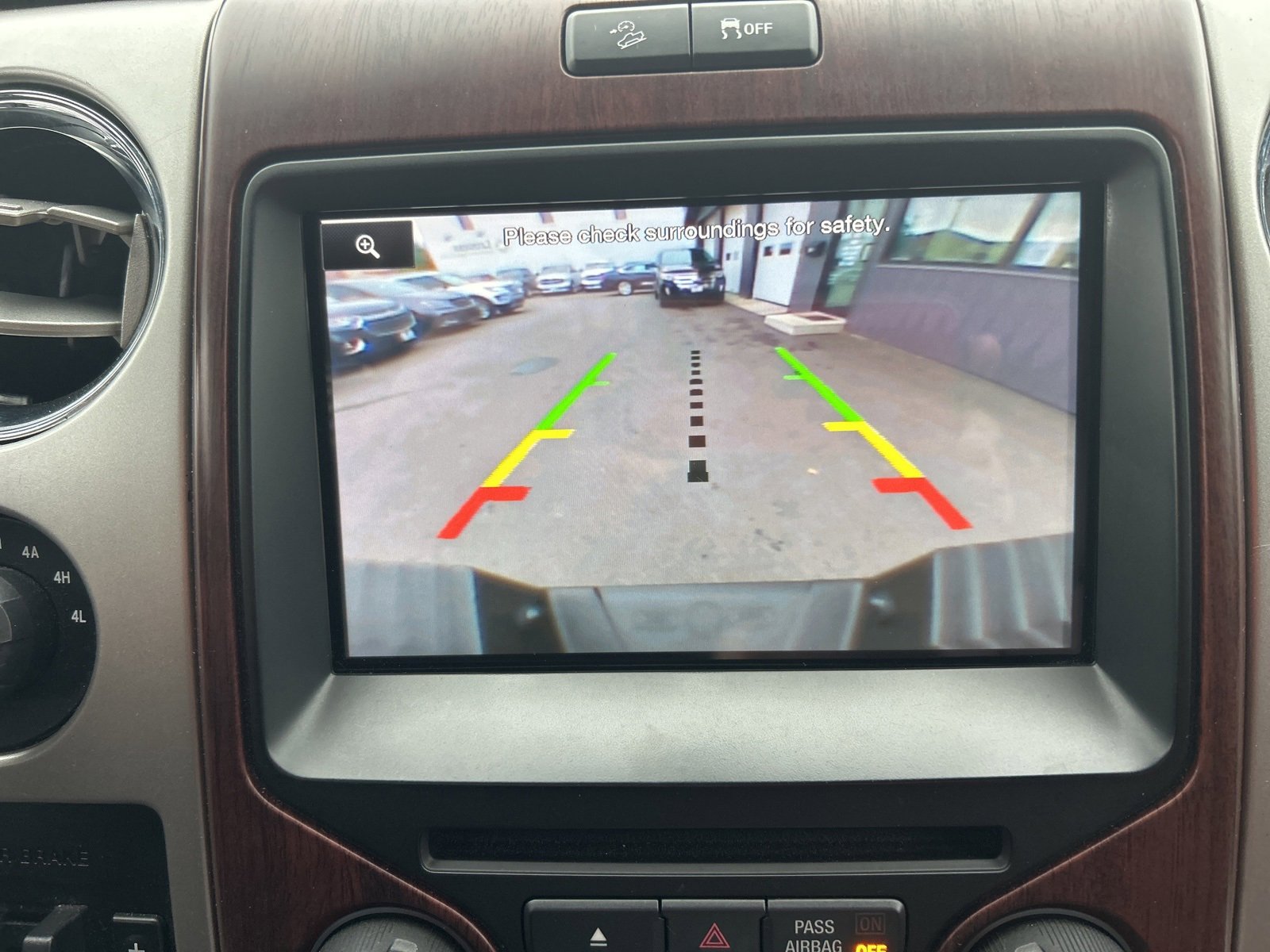 Used 2013 Ford F150 King Ranch w/ Off-Road Pkg image 23