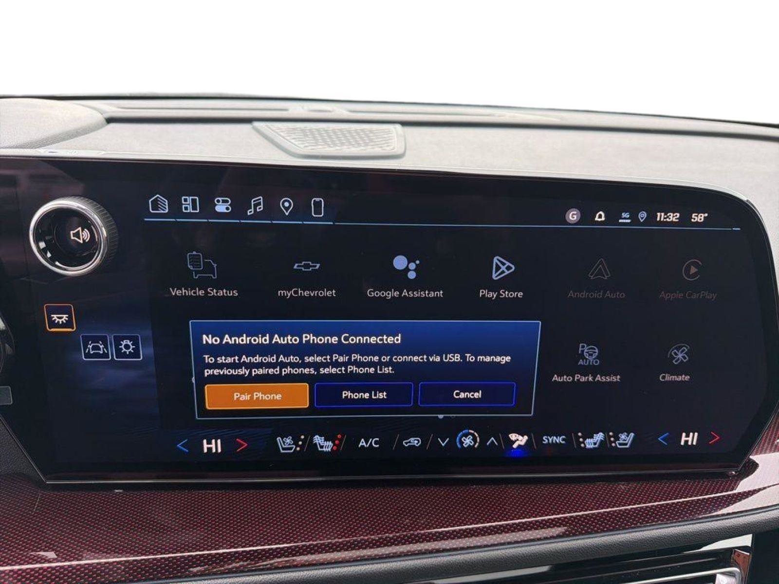 New 2026 Chevrolet Traverse RS w/ LPO, Floor Liner Package image 15