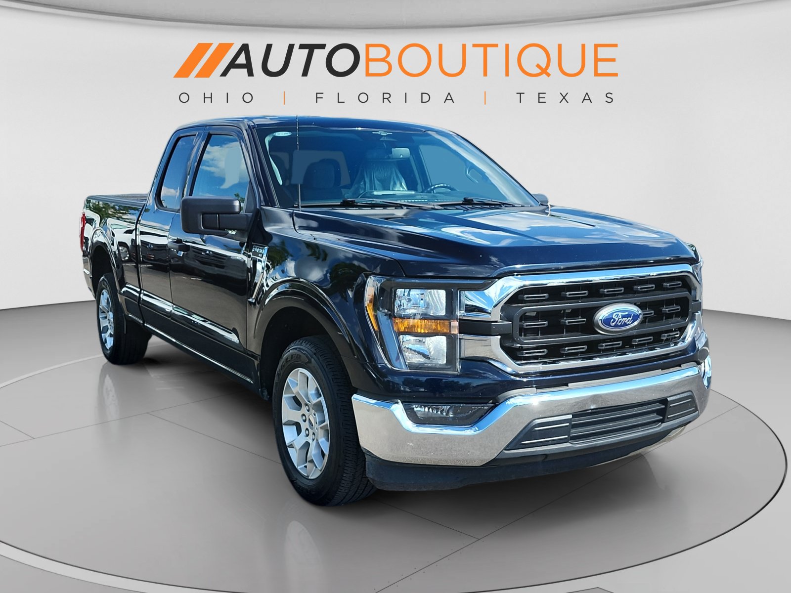 Used 2023 Ford F150 XLT w/ Equipment Group 301A Mid RWD image 7